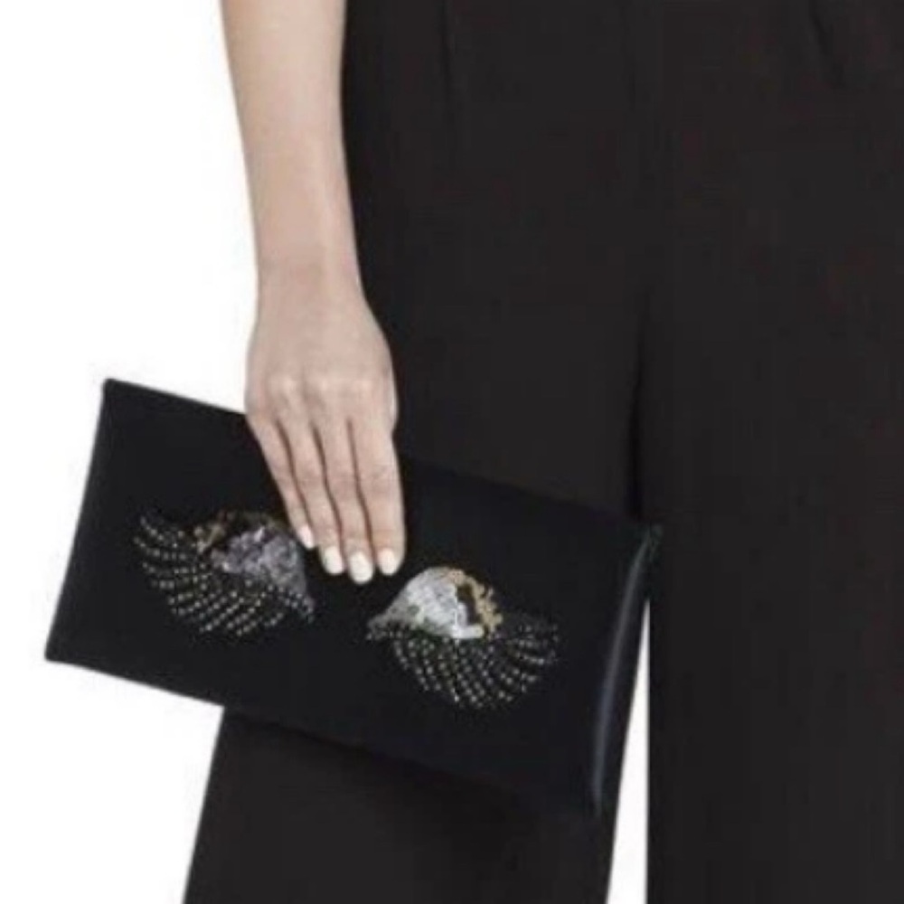 ❤️ NWT! BCBGMaxAzria ‘Harlow’ Black Satin Sequin Eyes Clutch Purse